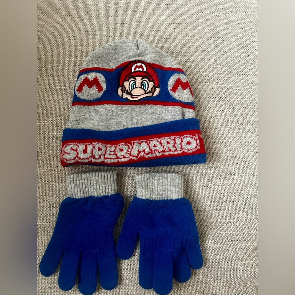 Super Mario Gray and Blue Kids Hat and Gloves Set